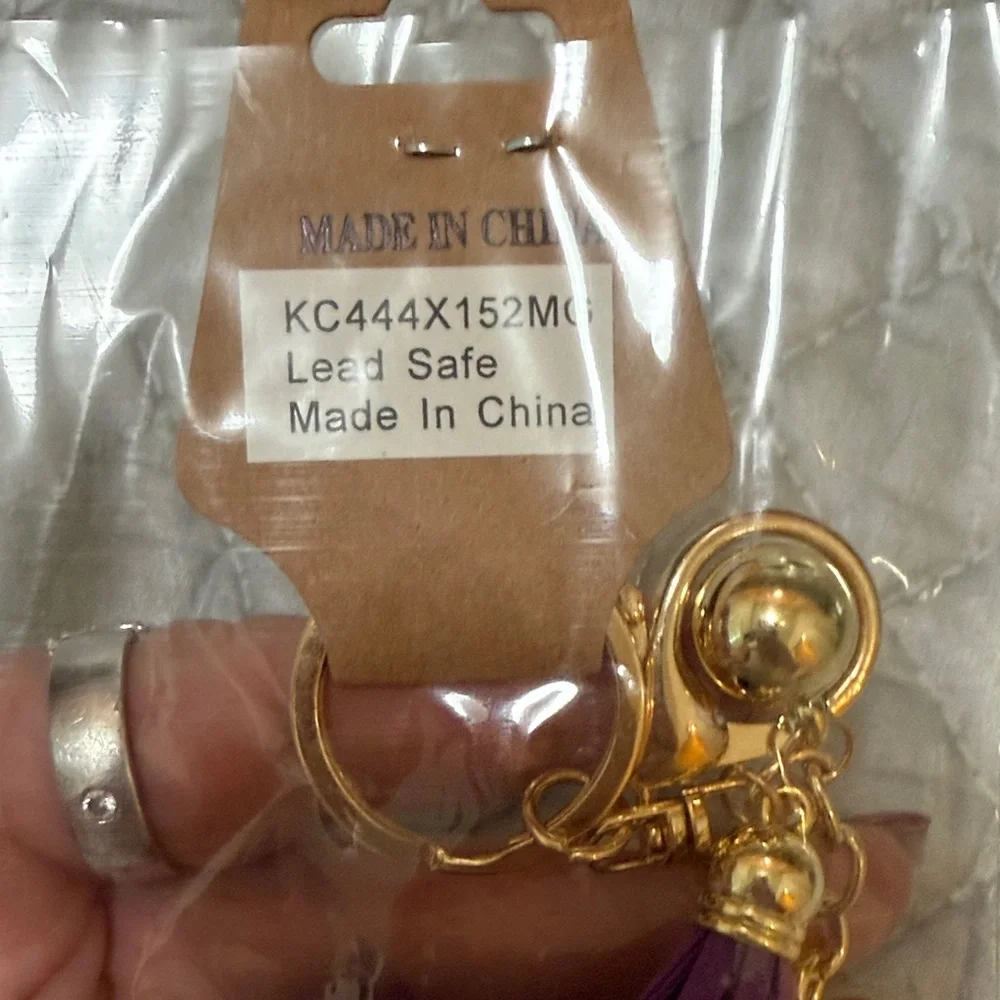 Colorful Fleur-de-Lis Keychain - Picture 2 of 5